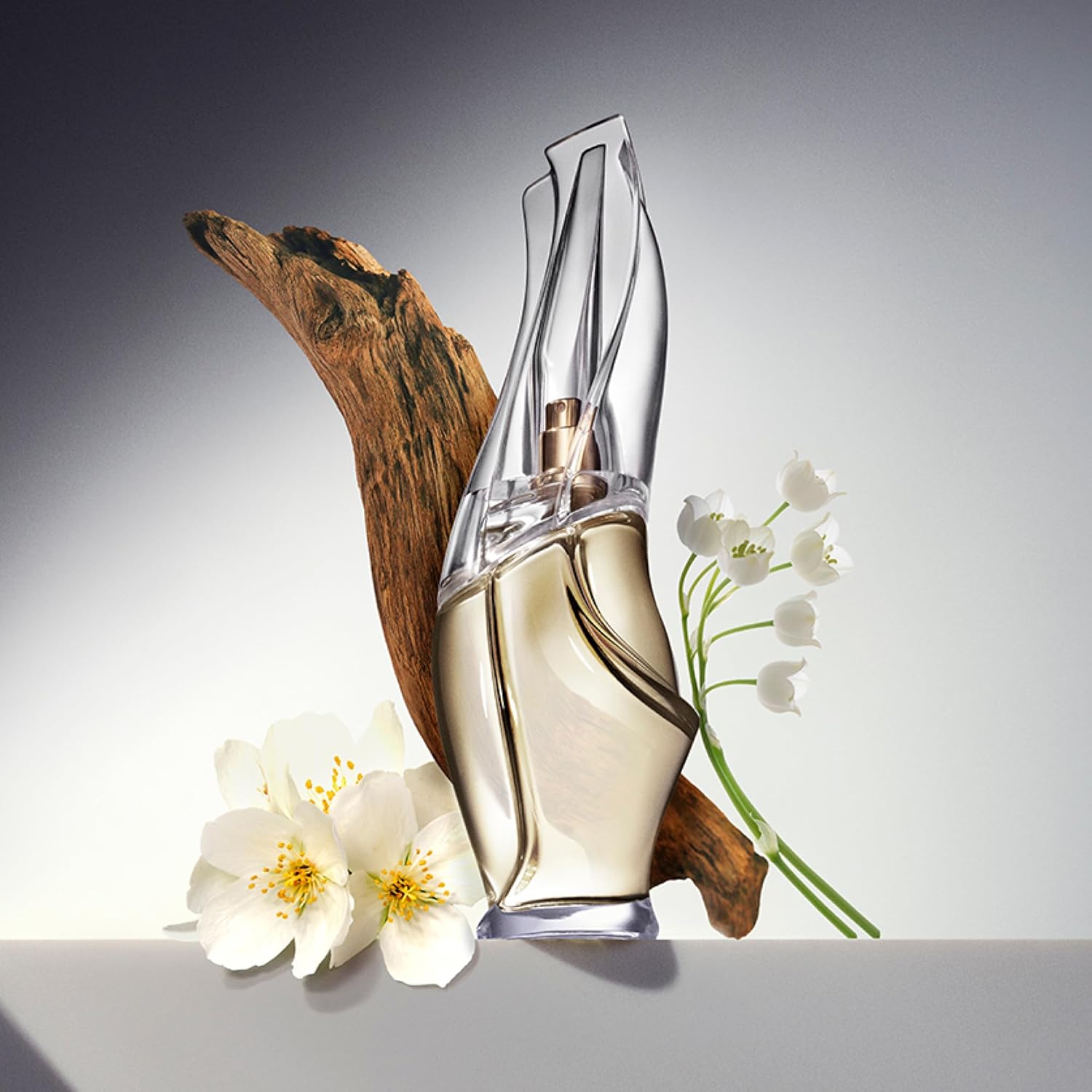 Cashmere Mist Cologne Classic